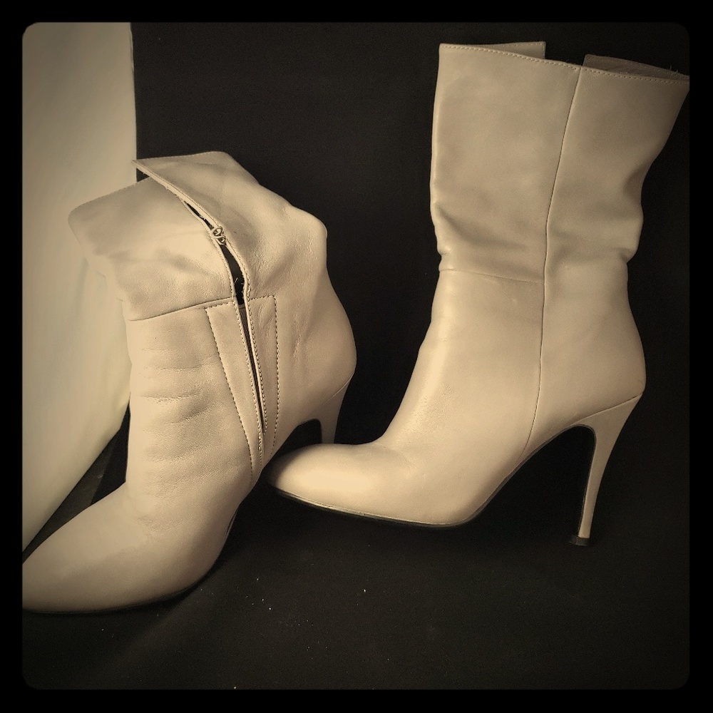 B. Makowsky  Booties